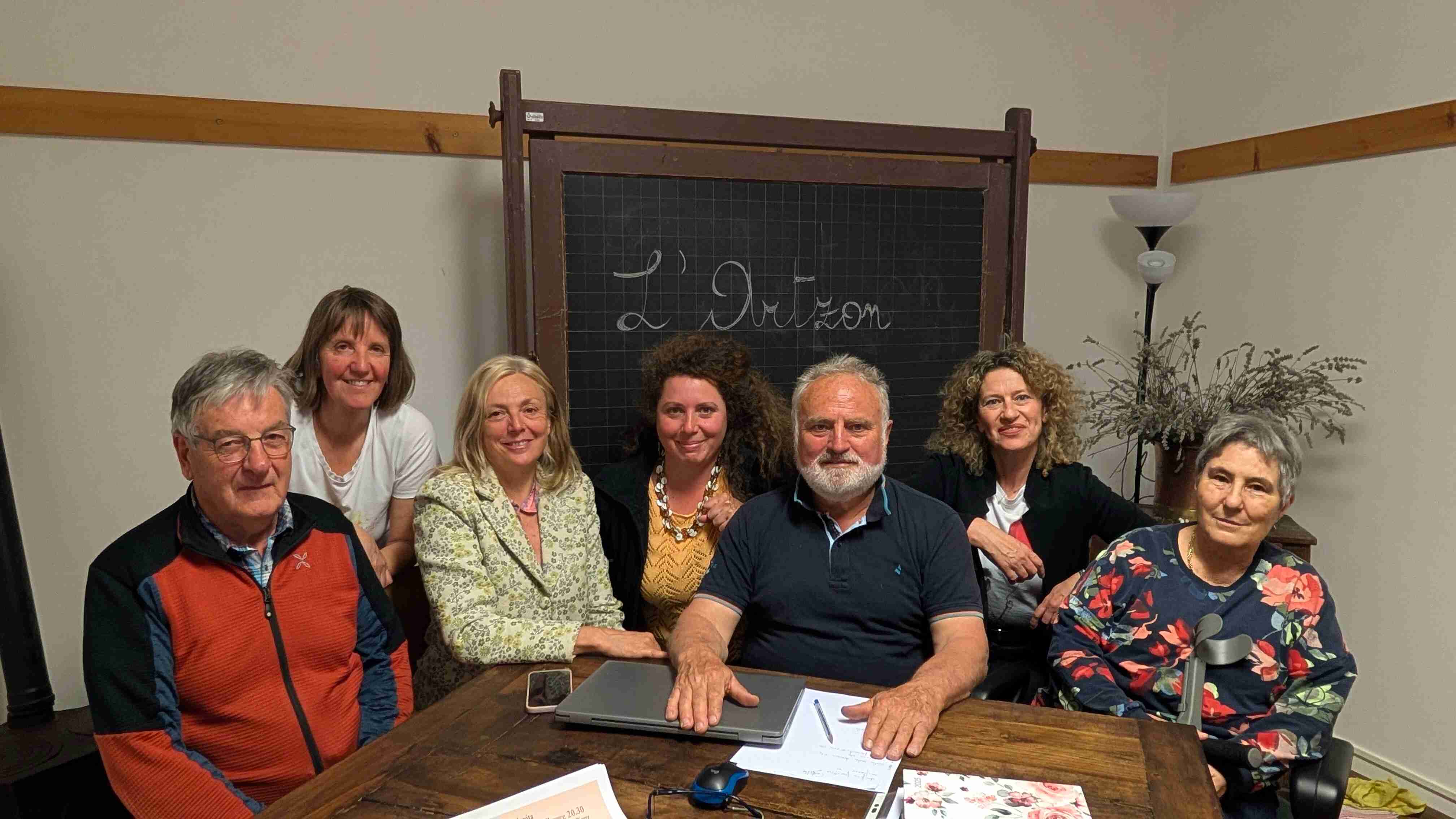 L'Artzon Group Photo